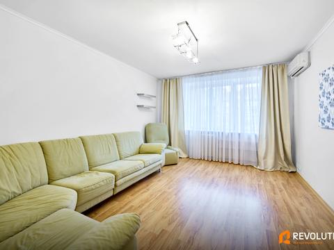 квартира за адресою Золотоустівська вул., 48/5