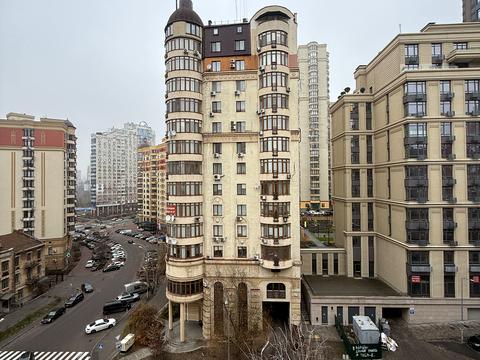 квартира за адресою Золотоустівська вул., 48/5