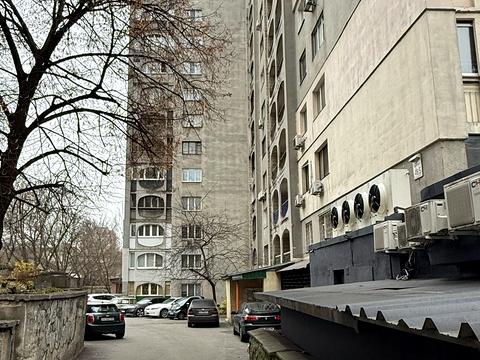 квартира за адресою Золотоустівська вул., 48/5