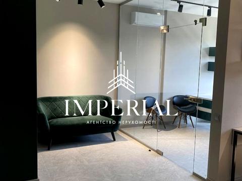 коммерческая по адресу Жилянская ул., 68