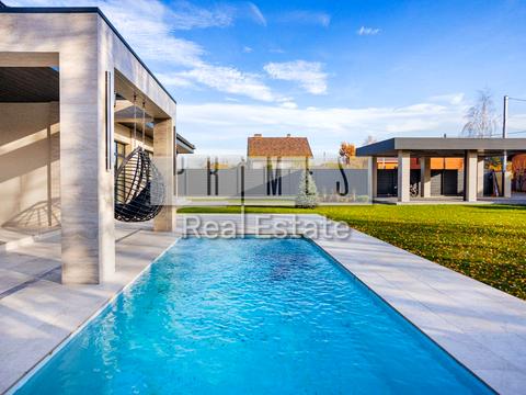 будинок за адресою Квітнева вул.