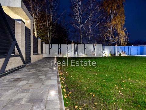 будинок за адресою Квітнева вул.