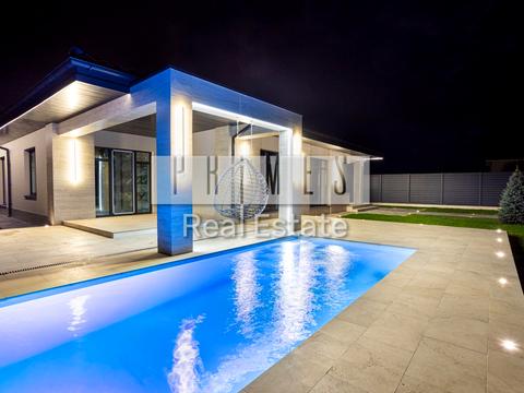 будинок за адресою Квітнева вул.