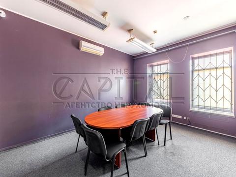 коммерческая по адресу Верхній Вал ул., 22