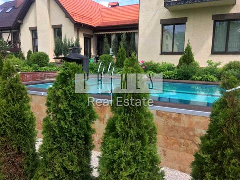 будинок за адресою Центральна