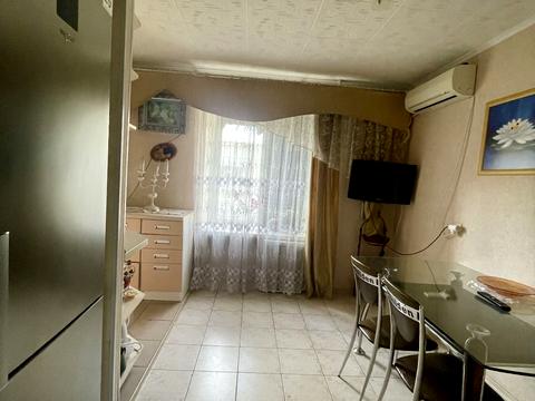 квартира за адресою Запорізька вул., 11