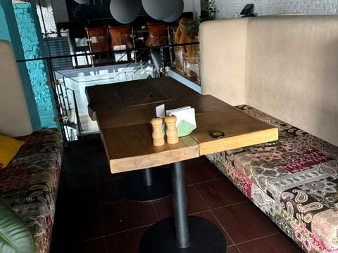 коммерческая по адресу Леси Украинки бульв., 2