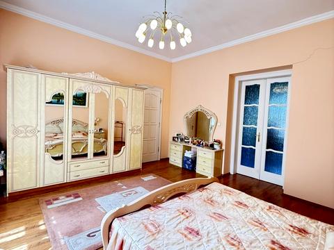 коммерческая по адресу Михайла Грушевського ул., 31А