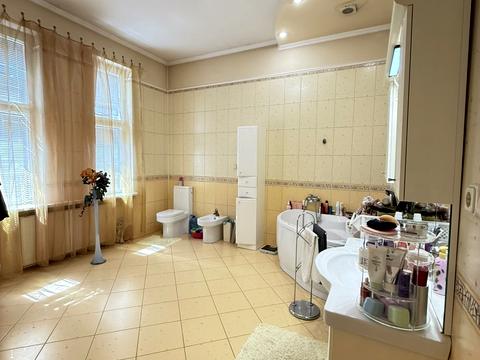 коммерческая по адресу Михайла Грушевського ул., 31А