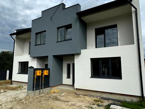 дом по адресу Ивана Крипякевича ул.