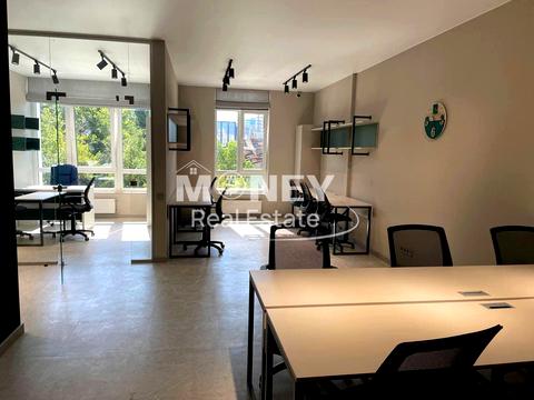 комерційна за адресою Жилянська вул., 68