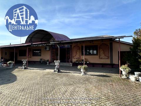 комерційна за адресою Тельмана, 10А