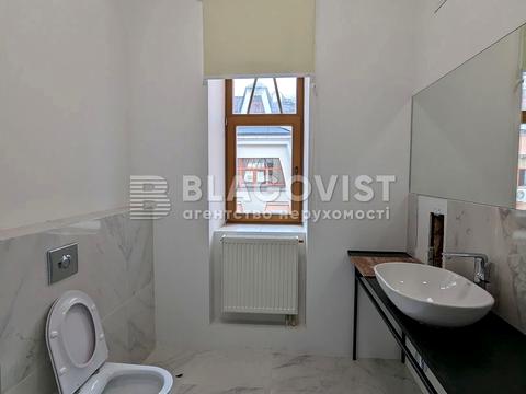 коммерческая по адресу Воздвиженская ул., 20