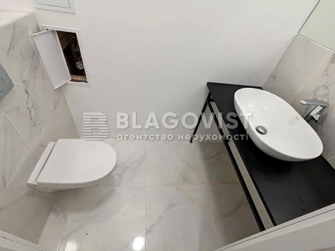 коммерческая по адресу Воздвиженская ул., 20