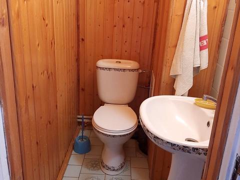 будинок за адресою смт. Новопокровка, заводская