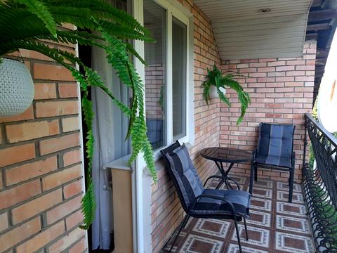 будинок за адресою смт. Новопокровка, заводская