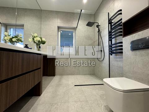 будинок за адресою Захрестова вул.