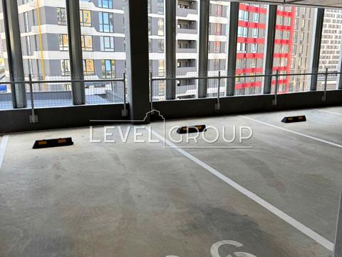 паркомісце за адресою Олександра Олеся вул., 25