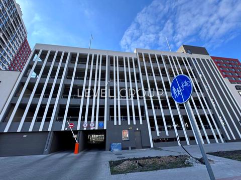 паркомісце за адресою Олександра Олеся вул., 25