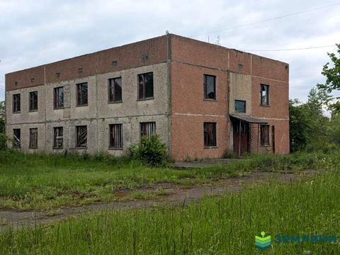 участок по адресу Лесі Українки