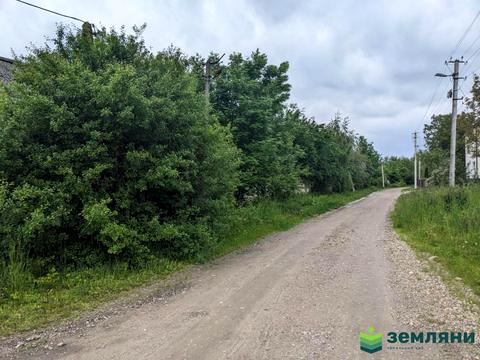 участок по адресу Лесі Українки