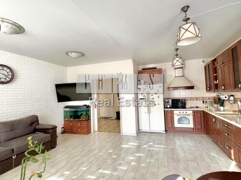 квартира за адресою Воскресенська вул., 14-Е