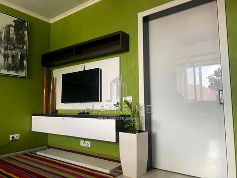 квартира по адресу Ярослава Гашека бульв., 8-А