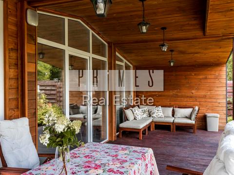 дом по адресу с. Новые безрадичи,  ул.