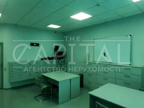 комерційна за адресою Старонаводницька вул., 2/20