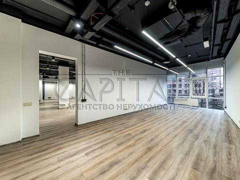 коммерческая по адресу Евгения Коновальца ул. (Щорса), 36Д