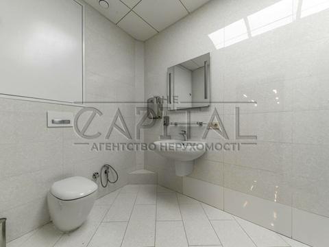 коммерческая по адресу Евгения Коновальца ул. (Щорса), 36Д