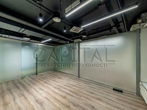 коммерческая по адресу Евгения Коновальца ул. (Щорса), 36Д