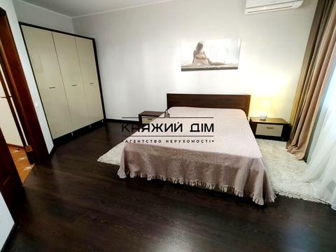 квартира за адресою Митрополита Василя Липківського вул. (Урицького), 18