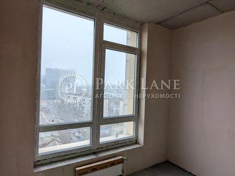 коммерческая по адресу Жилянская ул., 68