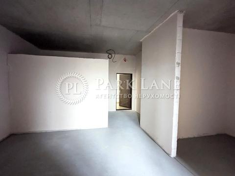 коммерческая по адресу Жилянская ул., 68