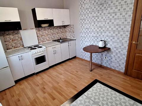 квартира за адресою Єлизавети Чавдар вул., 3