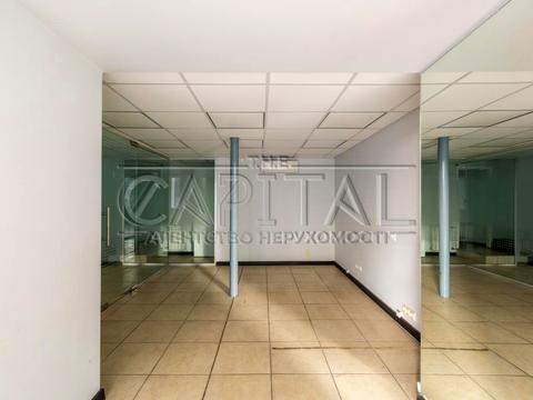 комерційна за адресою Тараса Шевченка бульв., 58