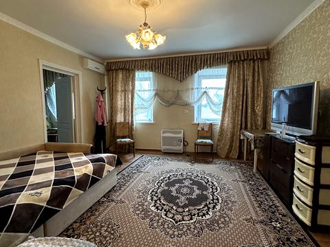 будинок за адресою смт. Обухівка, Ленина