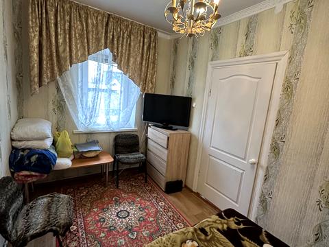 будинок за адресою смт. Обухівка, Ленина