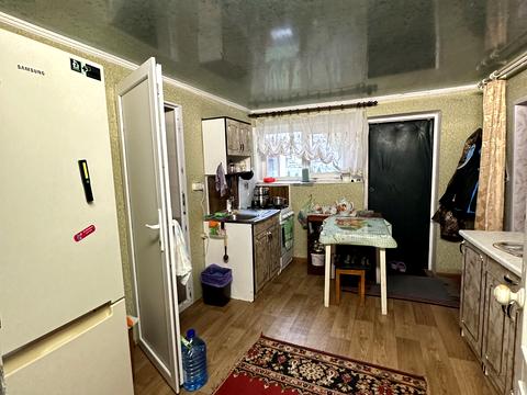 будинок за адресою смт. Обухівка, Ленина