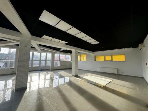 коммерческая по адресу Михайла Грушевського ул., 31А