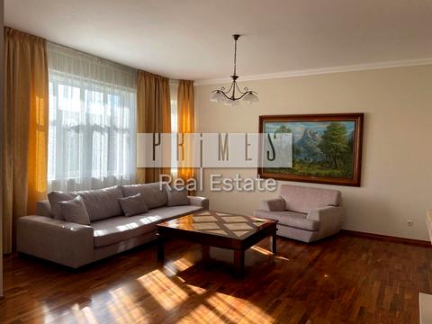 будинок за адресою Сонячна вул.