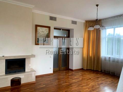 будинок за адресою Сонячна вул.