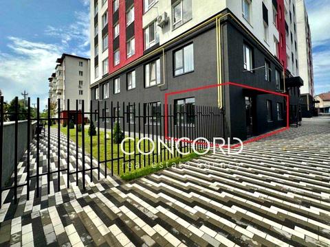 комерційна за адресою Покровська вул. (Радянська), 2-А