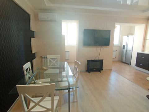 квартира за адресою Академіка Сахарова вул., 24