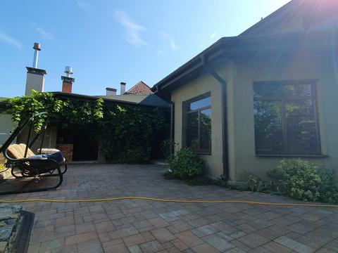 будинок за адресою Івана Руденка вул., 50 А