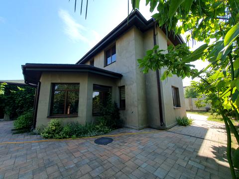 будинок за адресою Івана Руденка вул., 50 А