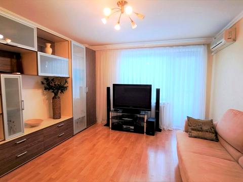 квартира за адресою Менахем-Мендл Шнеєрсона вул. (Мініна), 17