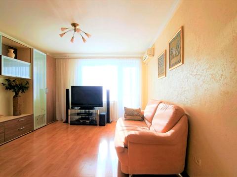 квартира за адресою Менахем-Мендл Шнеєрсона вул. (Мініна), 17