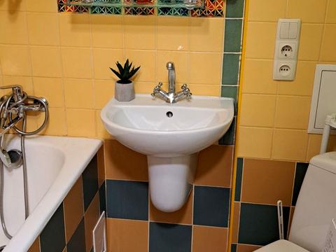 квартира за адресою Менахем-Мендл Шнеєрсона вул. (Мініна), 17